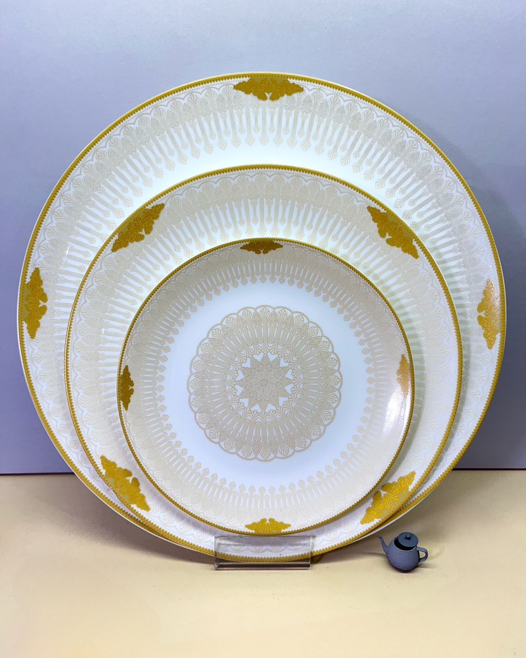 سرویس 26 پارچه آرکوپال دینو طرح آذرمه لوستری