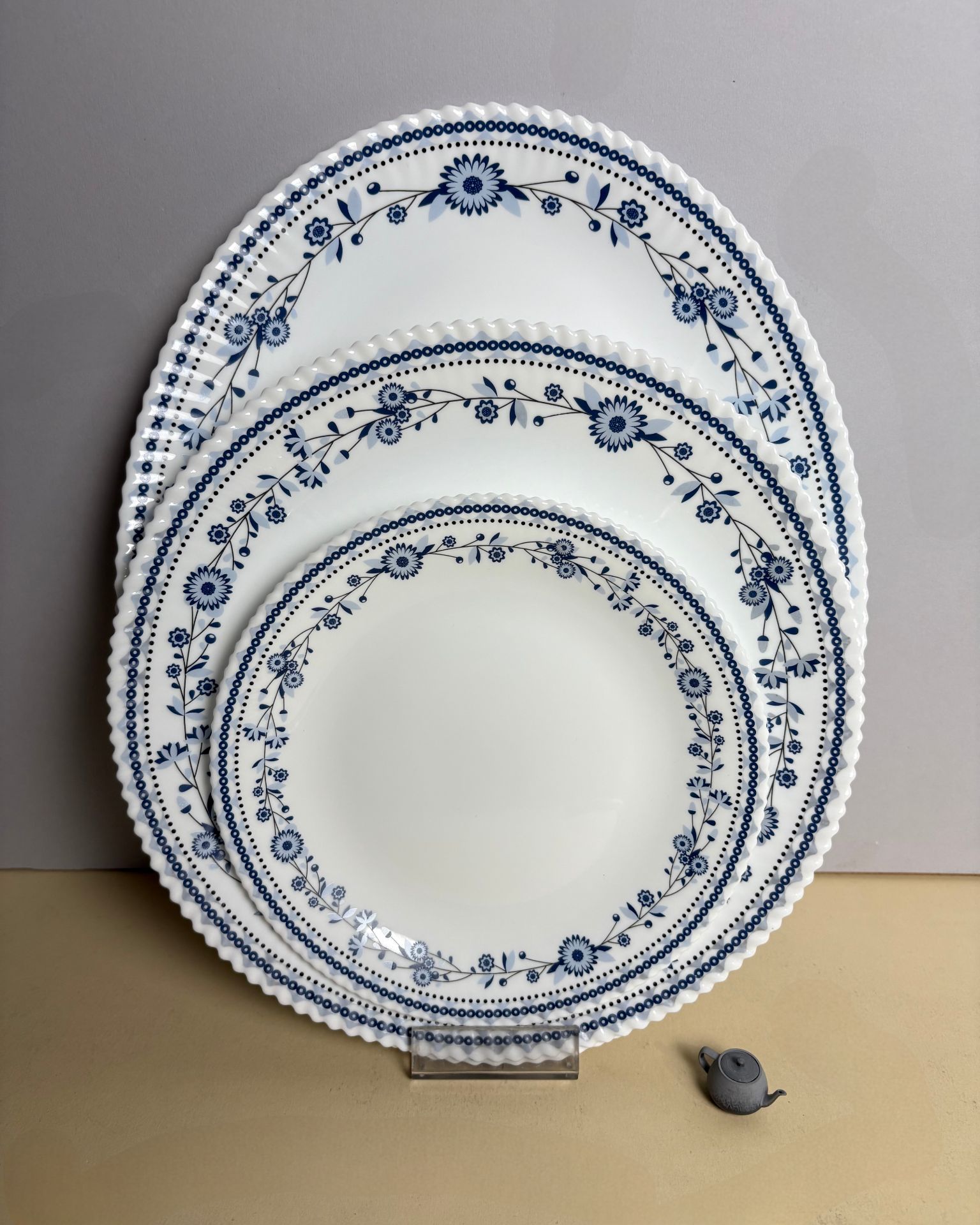 سرویس 25 پارچه آرکوپال دینو طرح 59020 سرمه ای