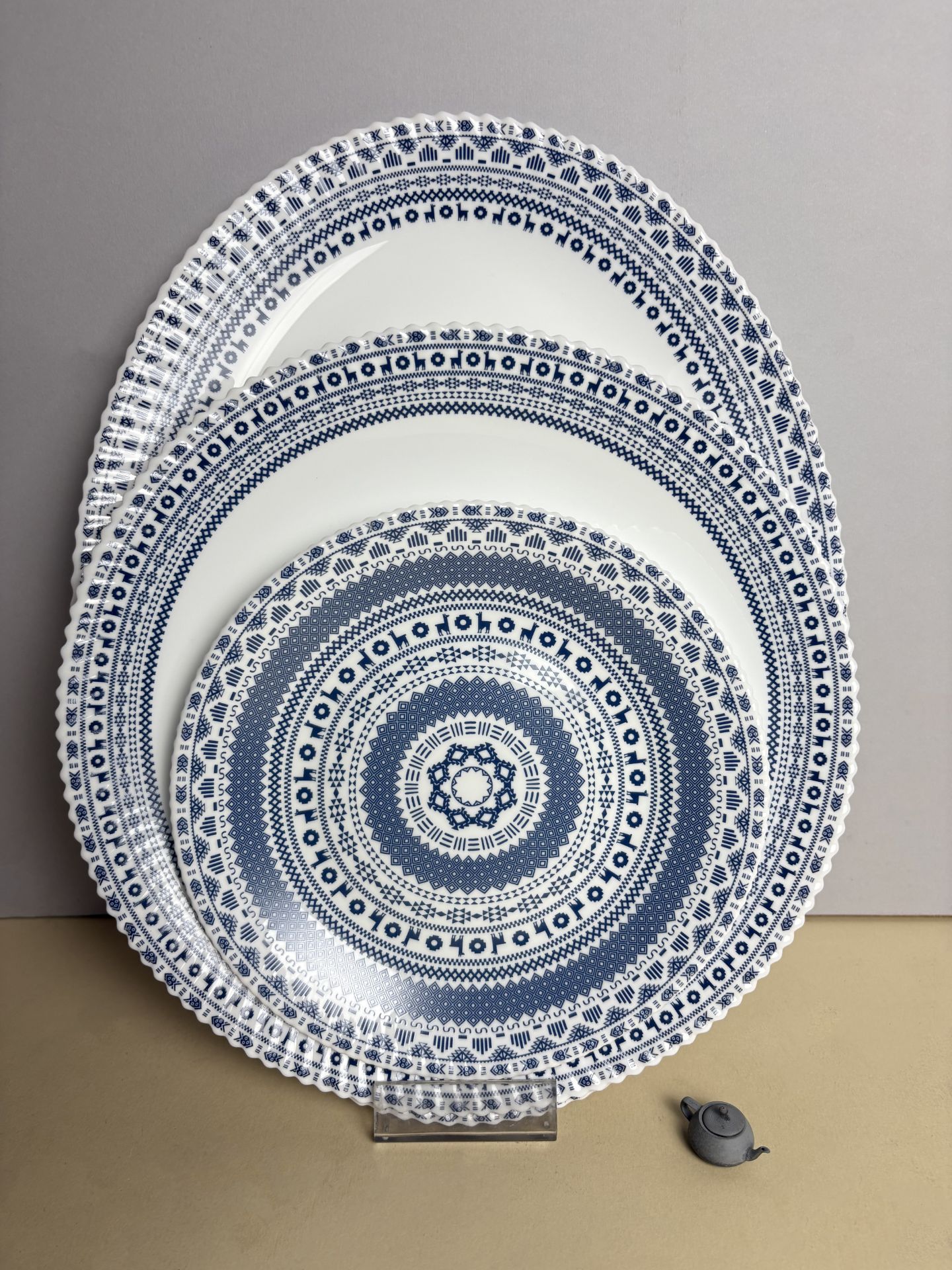 سرویس 25 پارچه آرکوپال دینو طرح 59019 سرمه ای